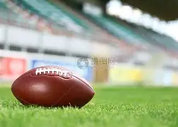 橄榄球赛场再起风云：剑门赤兔队险胜塞北火箭队，赛场气氛火爆二次进攻频频奏效的简单介绍