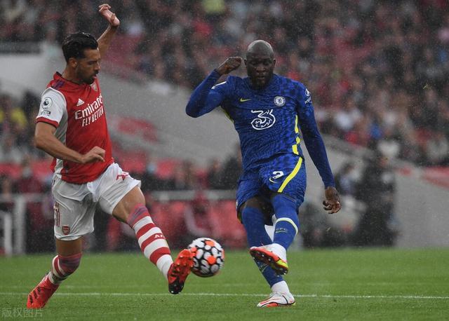 詹姆斯重要时刻持续失利,阿森纳带队取胜!观众掌声雷动 詹姆斯重要时刻持续失利,阿森纳带队取胜!观众掌声雷动